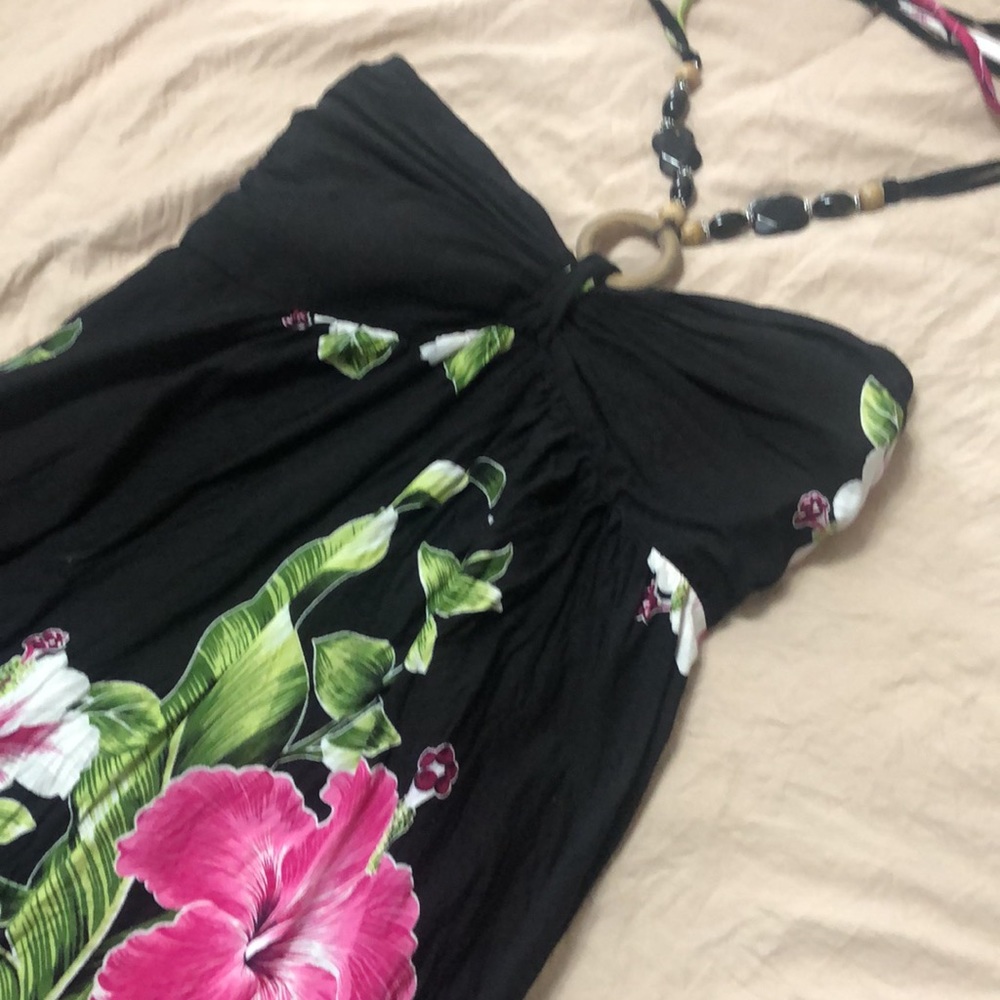Dress - Picture 2 of 3